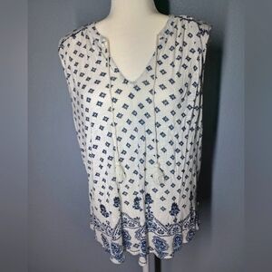 Lucky Brand Boho Tassels White With A Blue Diamond Pattern Sleeveless Top